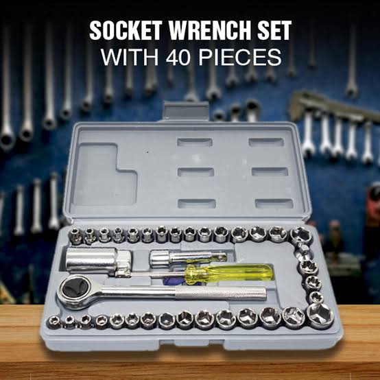Comprehensive 40-Piece Socket Wrench Set for Versatile Tooling Needs