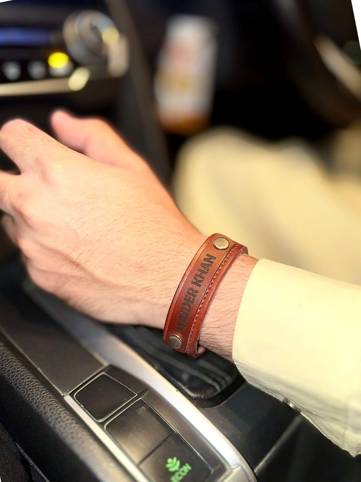 π
½π
΄π π
°οΈπππ
Έπ
π
°οΈπ
» β¨
Leather Band